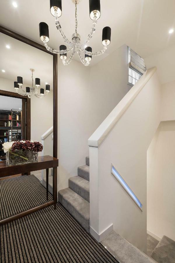 Spectacular Knightsbridge House Harrods 1 Minute Villa Londen Buitenkant foto